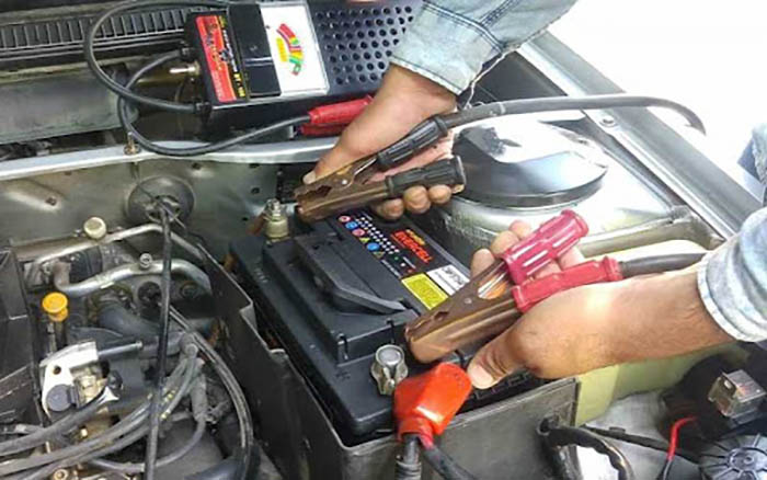 باتری به باتری در میانه